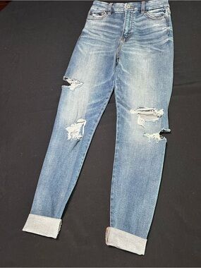 American Eagle Outfitters Distressed Light Blue Boyfriend Jeans